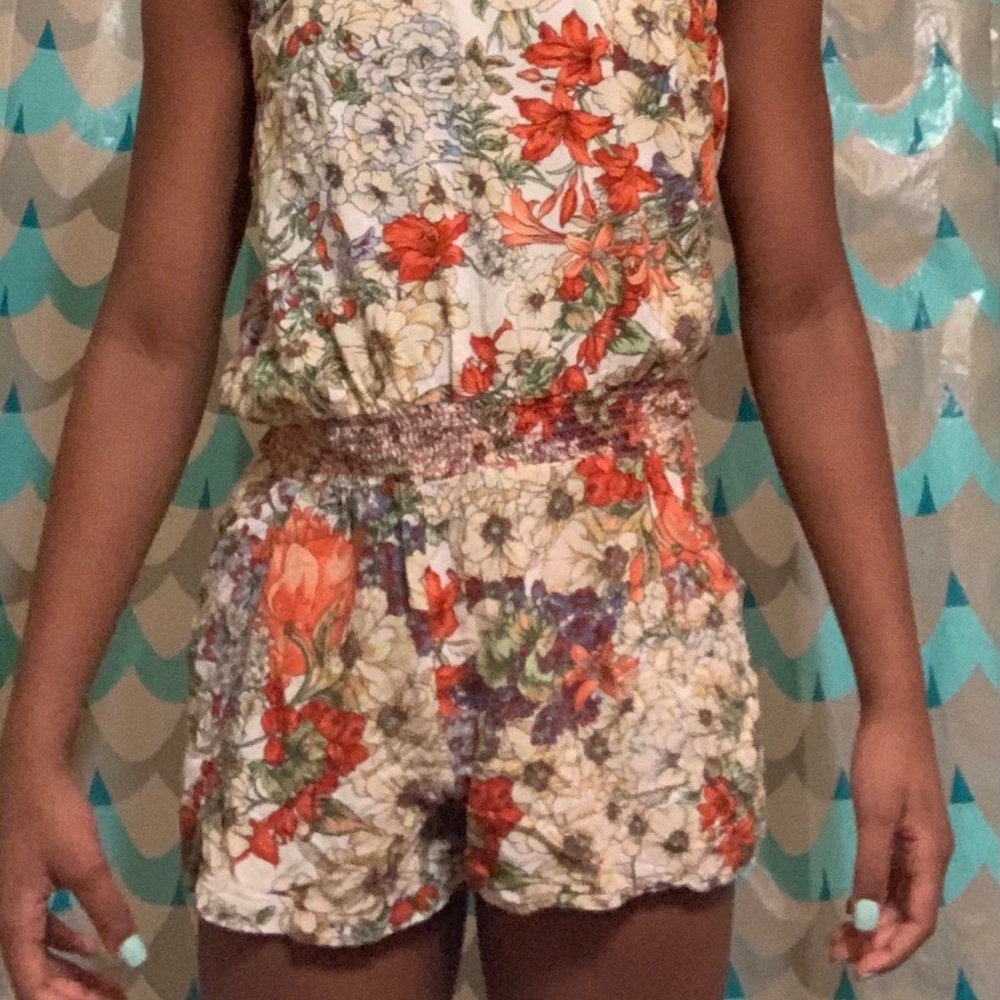Floral romper - Picture 2 of 3